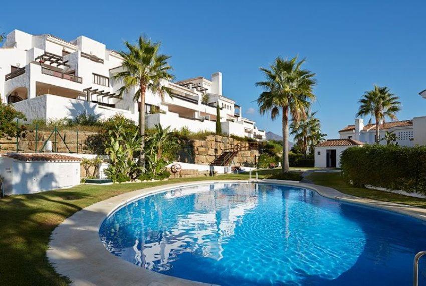 Luxury Apartment Set In Dona Julia Golf Course Casares Exterior photo